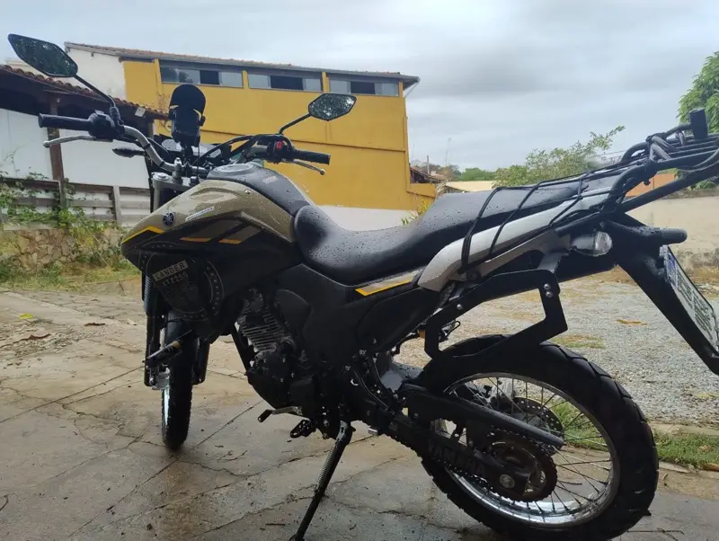 Yamaha XTZ 250 Lander ABS