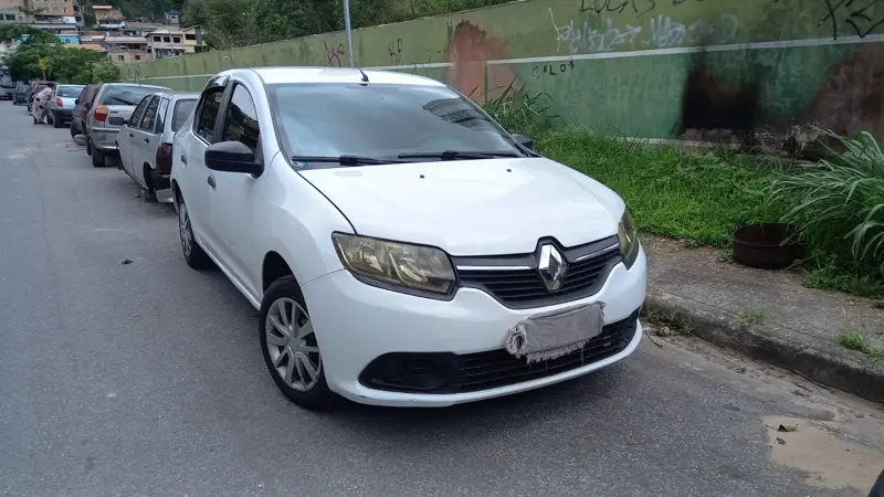 Renault Logan Authentique 1.0 12V SCe (Flex)