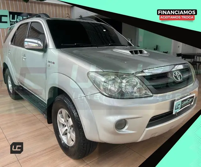 Carro Toyota Hilux SW4 2006 SRV 4x4 3.0 Turbo  (aut)