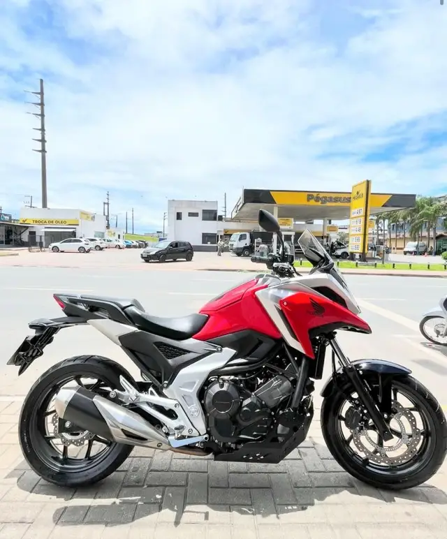 Carro Honda NC 750X 2022 DCT