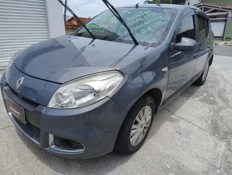 Renault Sandero Privilege 1.6 16V (Flex)(aut)