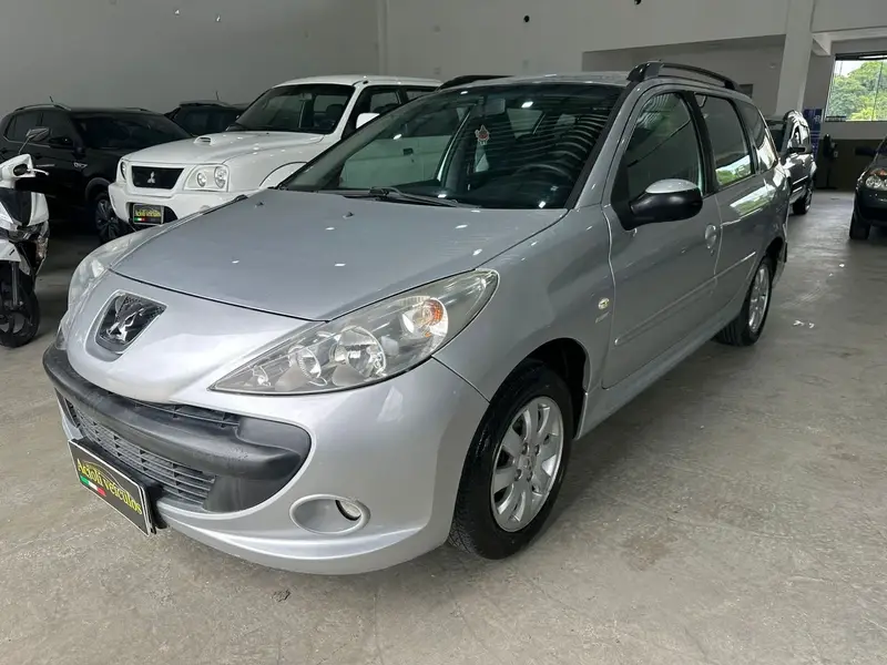 Peugeot 207 Hatch XR S 1.4 8V (flex)