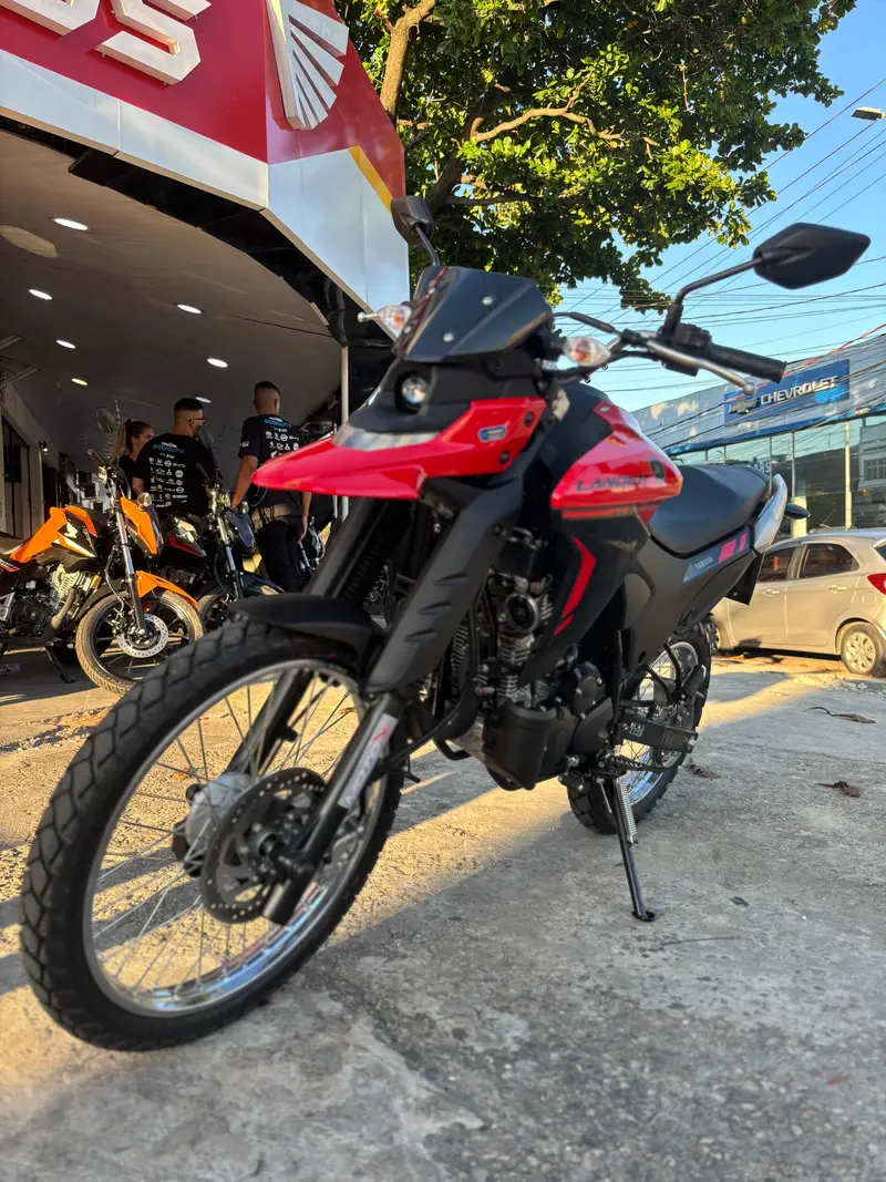 Yamaha XTZ 250 Lander Connected