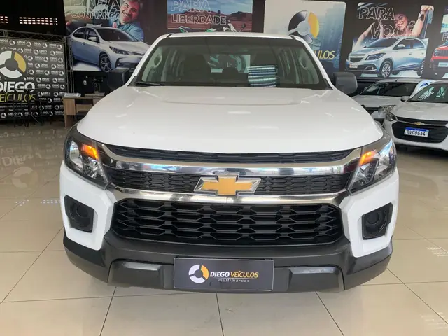 Carro Chevrolet S10 Cabine Dupla 2022 S10 2.8 CTDI LS 4WD (Cabine Dupla)