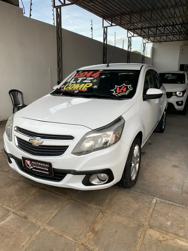 Carro Chevrolet Agile 2014 LTZ 1.4 8V (Flex)