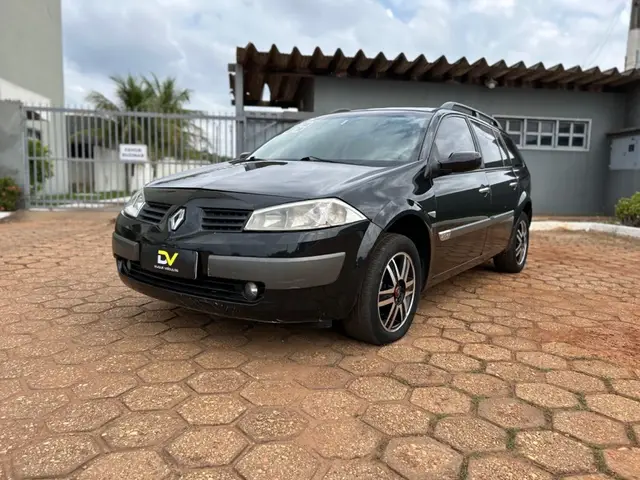 Carro Renault Megane Grand Tour 2008 Mégane Grand Tour Dynamique 2.0 16V (aut)
