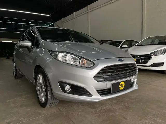 Carro Ford New Fiesta Hatch 2015 New Fiesta Titanium 1.6 16V PowerShift