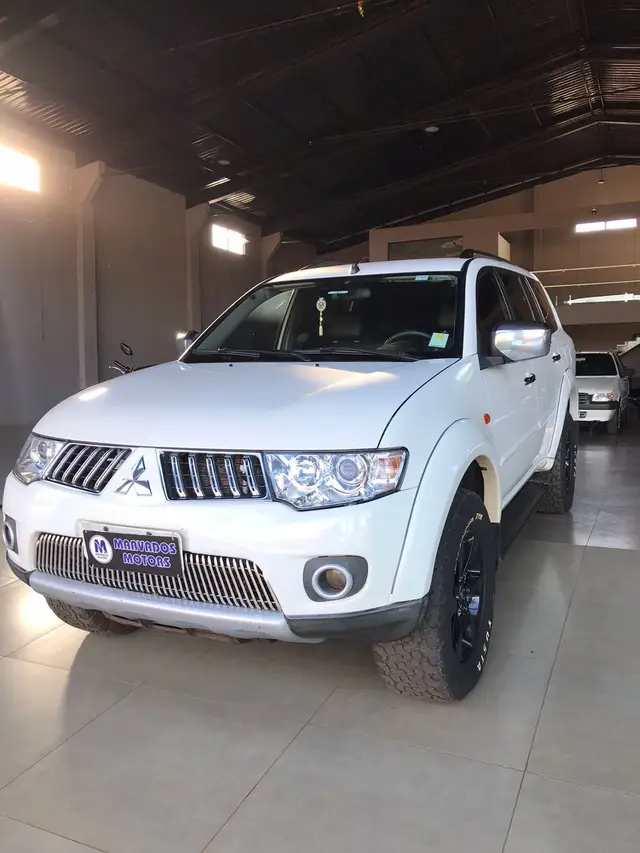 Carro Mitsubishi Pajero Dakar 2012 3.2 4WD (Aut)