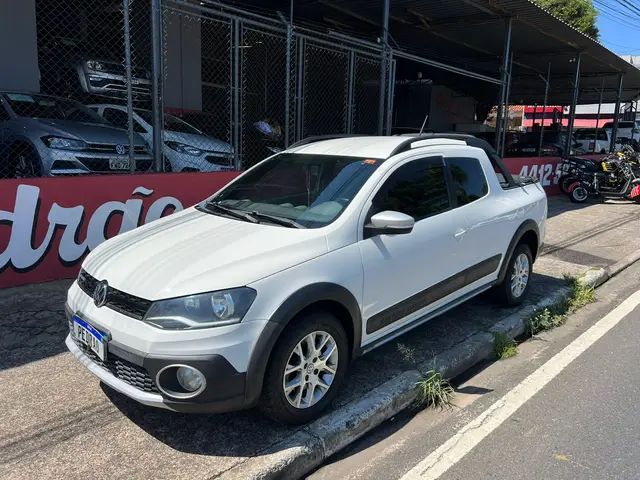 Carro Volkswagen Saveiro 2016 Cross 1.6 16v MSI CD (Flex)