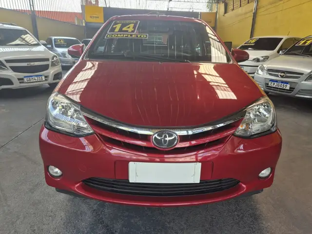 Carro Toyota Etios 2014 XLS 1.5 (Flex)