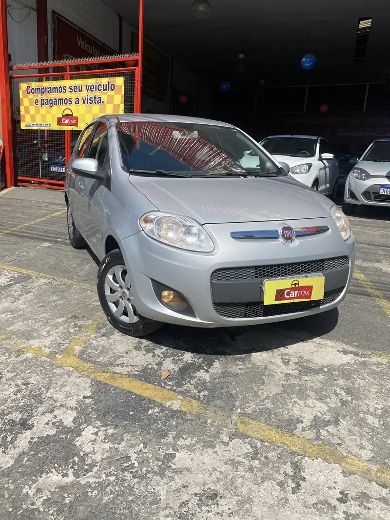 Fiat Palio Attractive 1.0 Evo (Flex)