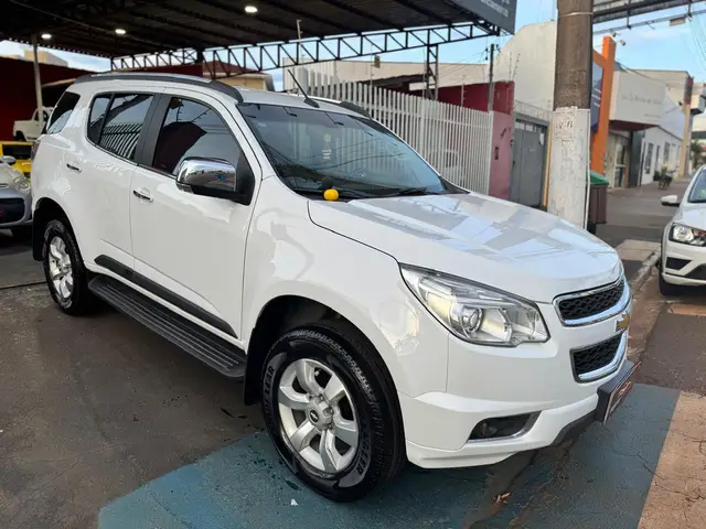 Carro Chevrolet Trailblazer 2014 3.6 V6 LTZ 4WD (Aut)