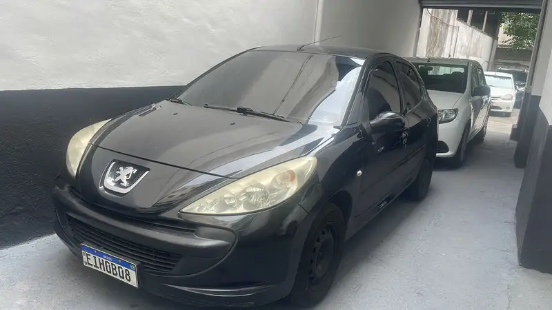 Peugeot 207 Hatch XR 1.4 8V (flex) 2p