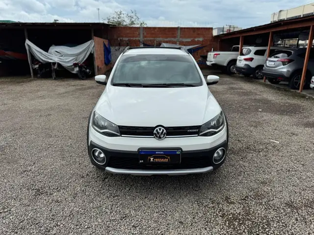 Carro Volkswagen Saveiro 2014 Cross 1.6 (Flex) (cab. estendida)