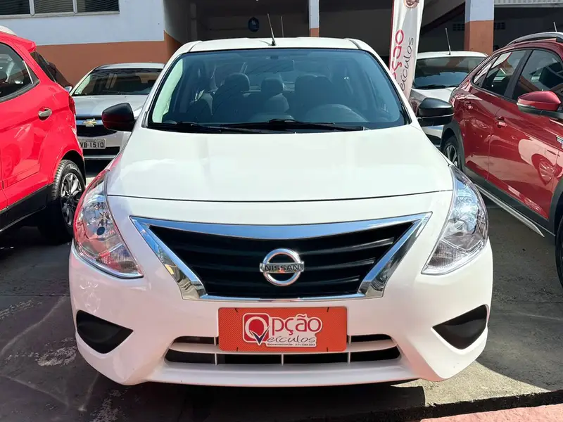Nissan Versa 1.6 16V V-Drive Special Edition CVT (Flex)