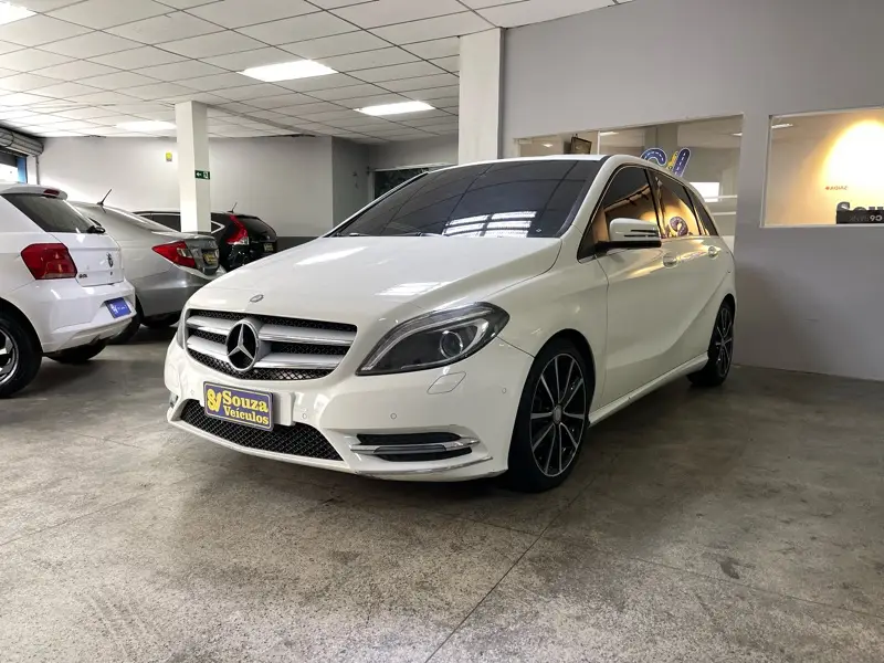 Mercedes-Benz Classe B 200 1.6 Turbo Sport