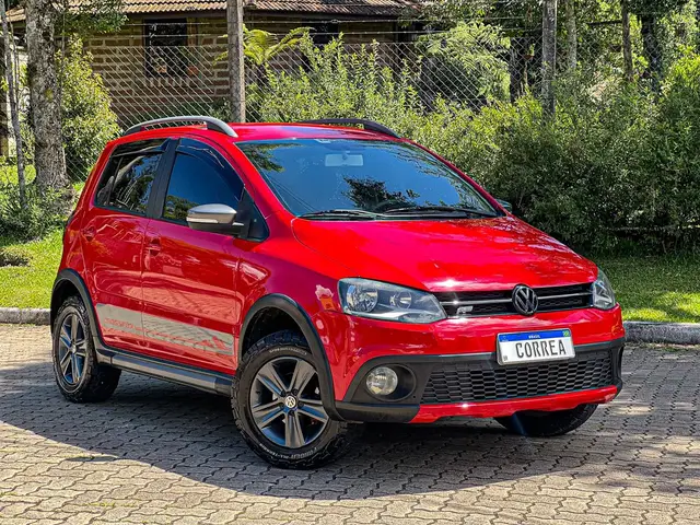 Carro Volkswagen CrossFox 2012 1.6 VHT (Flex)
