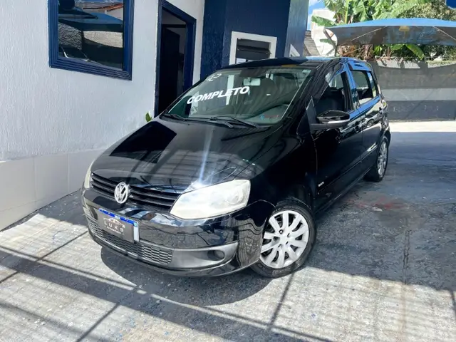 Carro Volkswagen Fox 2012 1.0 VHT (Flex) 4p