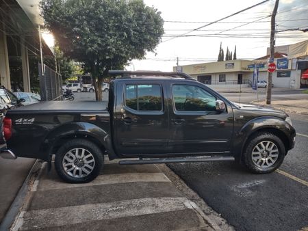 Frontier 2.5 TD CD 4x4 SL (Aut)