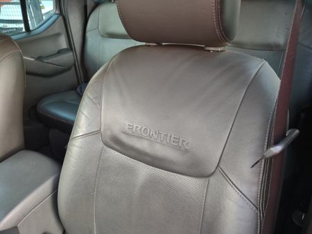 Frontier 2.5 TD CD 4x4 SL (Aut)