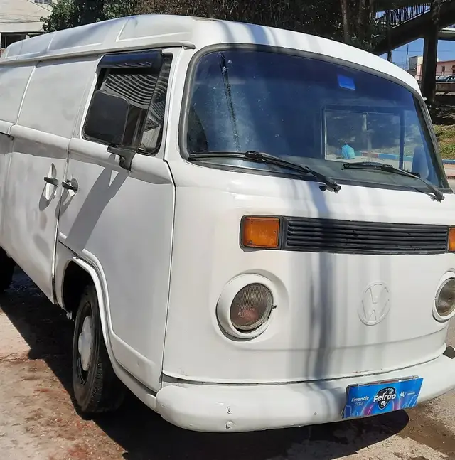 Carro Volkswagen Kombi Furgão 2002 Kombi Furgao 1.6 MI