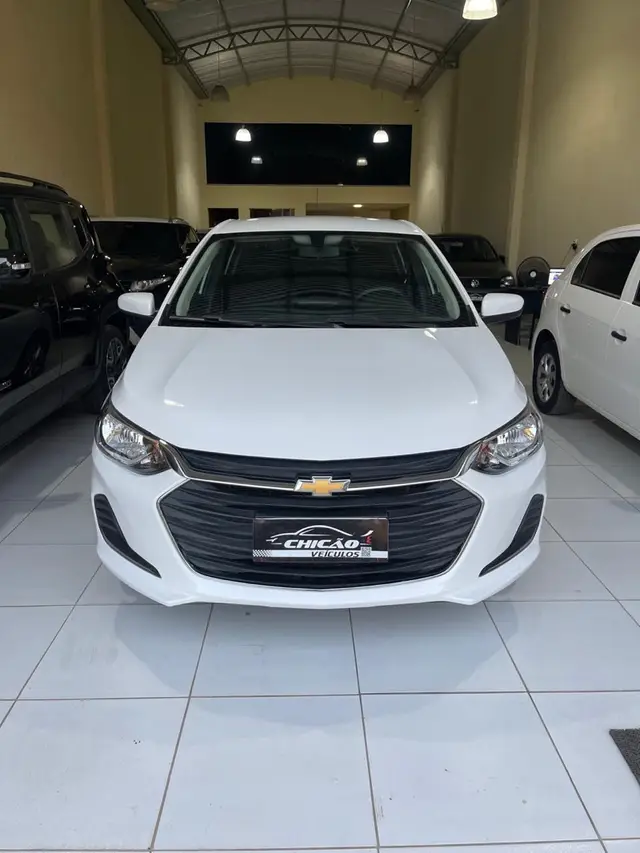 Carro Chevrolet Onix 2023 LT 1.0