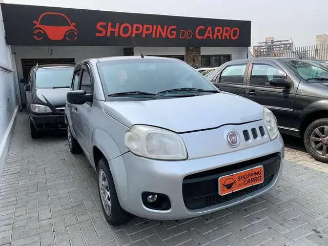 Carro Fiat Uno 2014 Vivace 1.0 8V (Flex) 2p