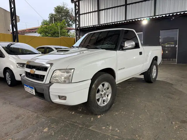 Carro Chevrolet S10 Cabine Simples 2009 S10 Advantage 4x2 2.4 (Flex) (Cab Simples)