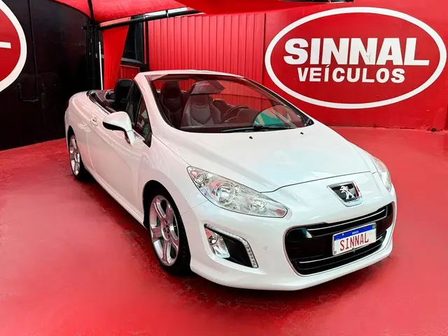 Carro Peugeot 308 CC 2014 1.6 16V THP (Aut)