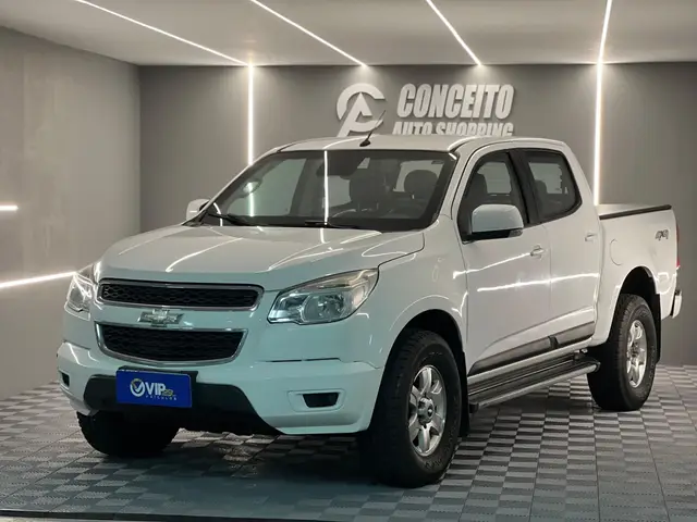 Carro Chevrolet S10 Cabine Dupla 2013 S10 LT 2.8 diesel (Cab Dupla) 4x2