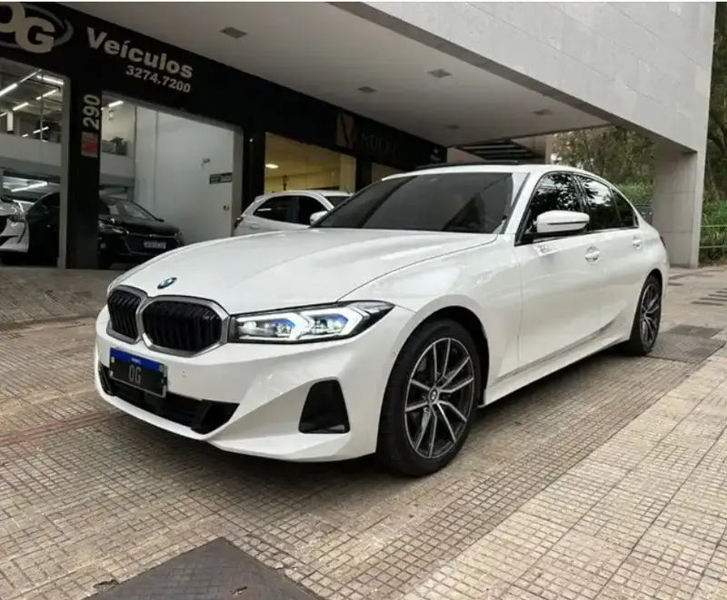 BMW 320i Sport GP 2.0 Turbo (Aut.)