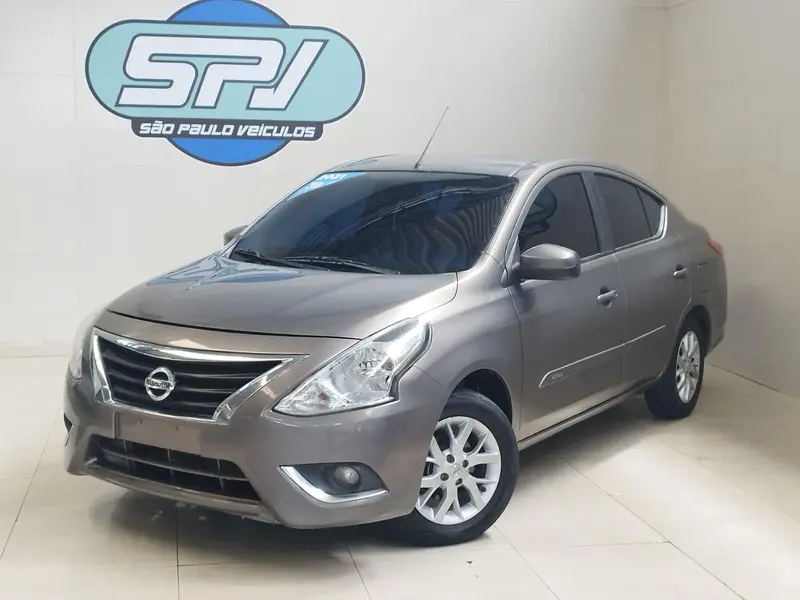 Nissan Versa 1.6 16V V-Drive Plus CVT (Flex)