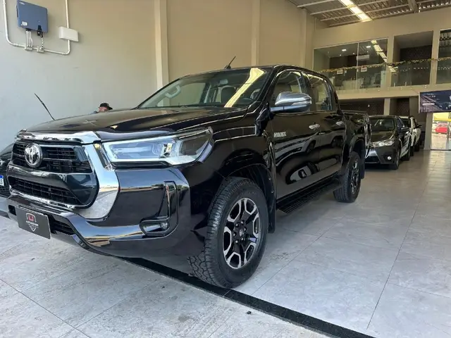 Carro Toyota Hilux Cabine Dupla 2019 Hilux 2.8 TDI SRV CD 4x4 (Aut)