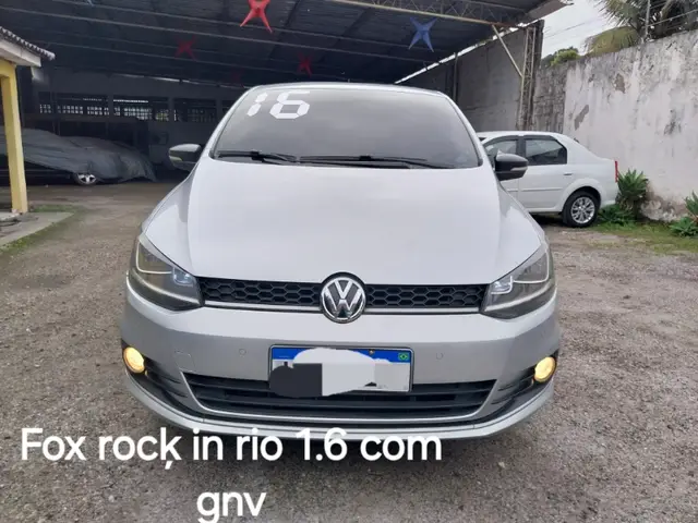 Carro Volkswagen Fox 2016 1.6 MSI Rock in Rio (Flex)