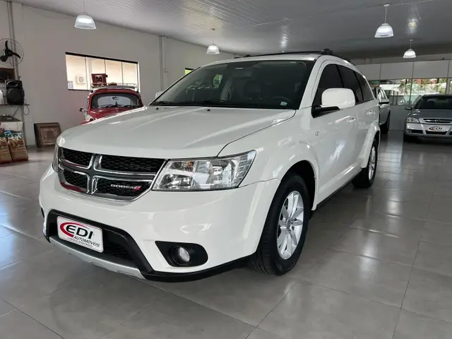 Carro Dodge Journey 2015 SXT 3.6 V6