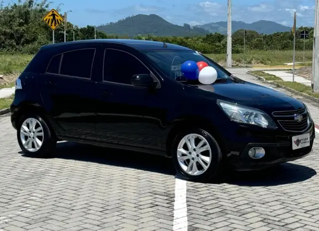 Carro Chevrolet Agile 2014 LTZ 1.4 8V (Flex)