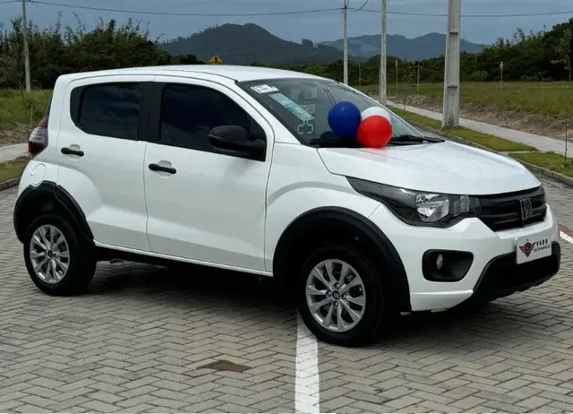 Carro Fiat Mobi 2025 Like 1.0