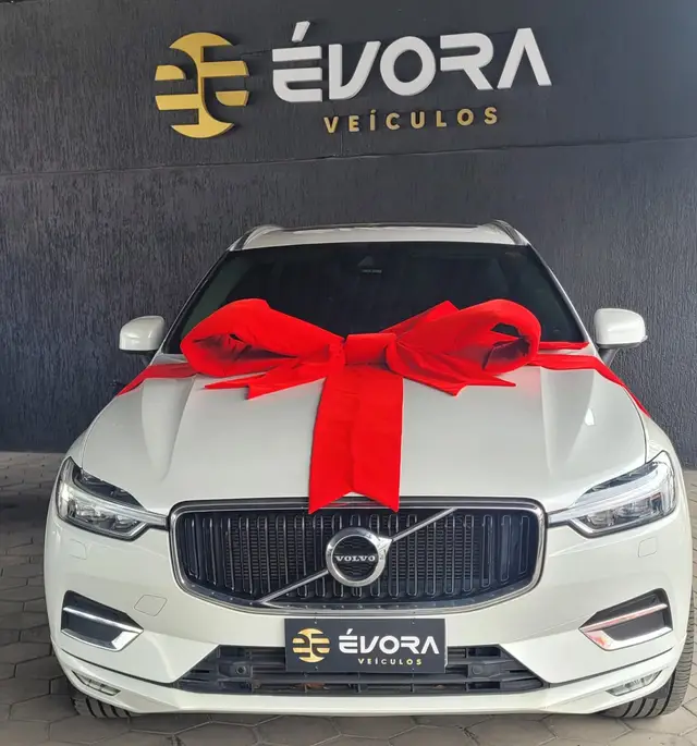 Carro Volvo XC60 2019 2.0 T5 Momentum AWD