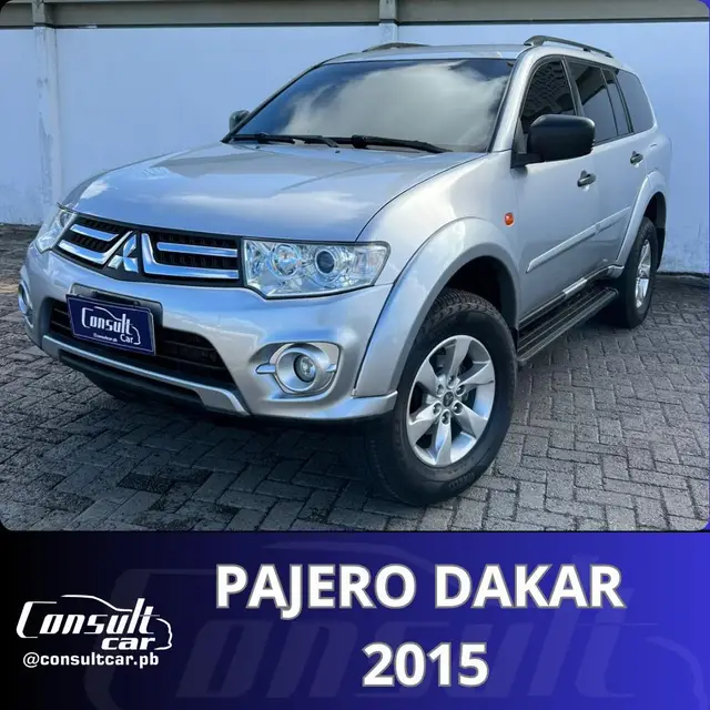 Carro Mitsubishi Pajero Dakar 2015 3.2 4WD (Aut)