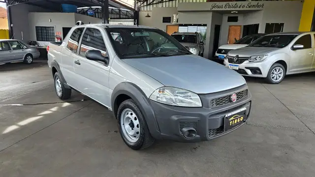 Carro Fiat Strada 2019 Hard Working 1.4 (Flex) (Cabine Dupla)