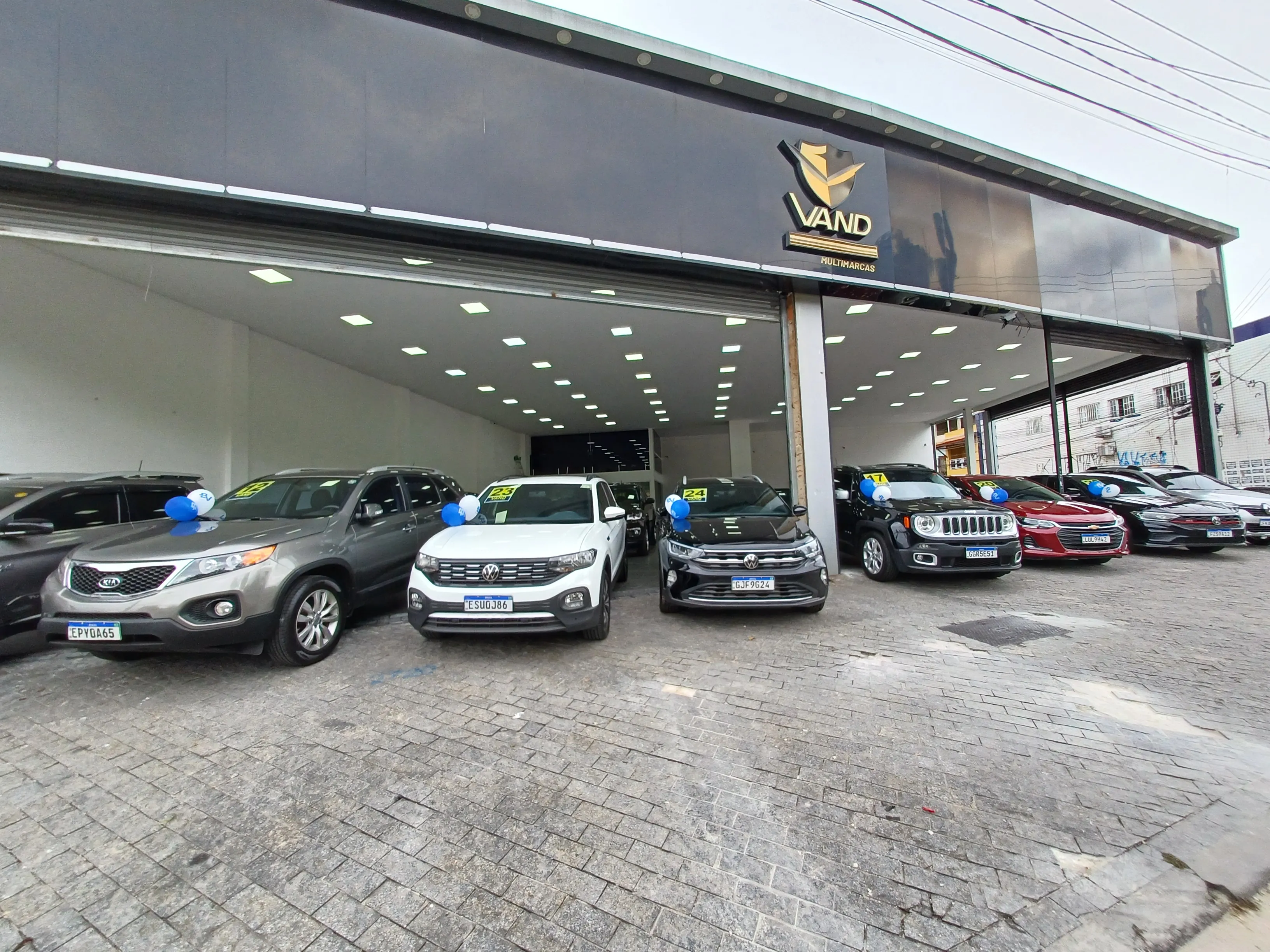 Fachada da loja Veículos à venda em Vand Multimarcas - São Paulo - SP | Mobiauto