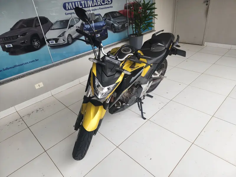 Honda CB 300F Twister (ABS)