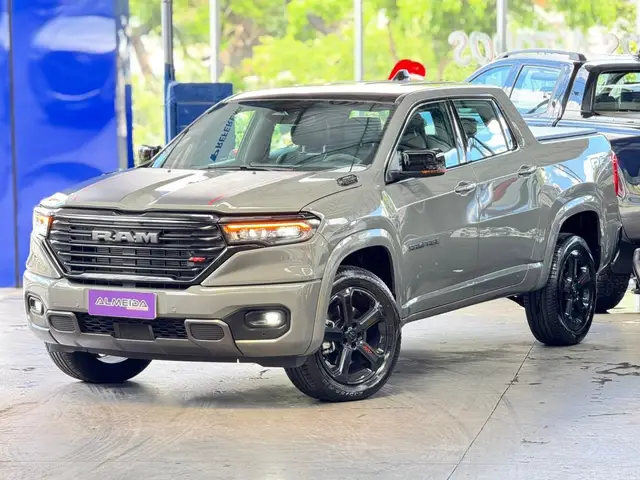Carro RAM Rampage 2024 R/T 2.0 Turbo