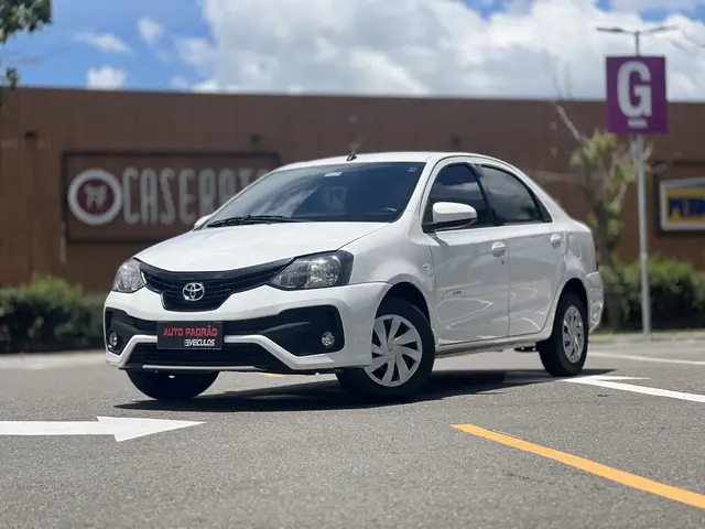 Carro Toyota Etios Sedan 2019 X 1.5 (Flex)