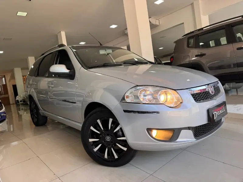 Fiat Palio Weekend Attractive 1.4 8V (Flex)