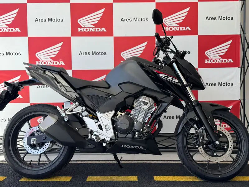 Honda CB 300F Twister (CBS)