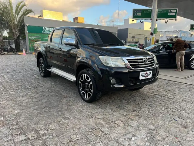 Carro Toyota Hilux Cabine Dupla 2013 Hilux 2.7 SRV CD 4x4 (Flex) (Aut)