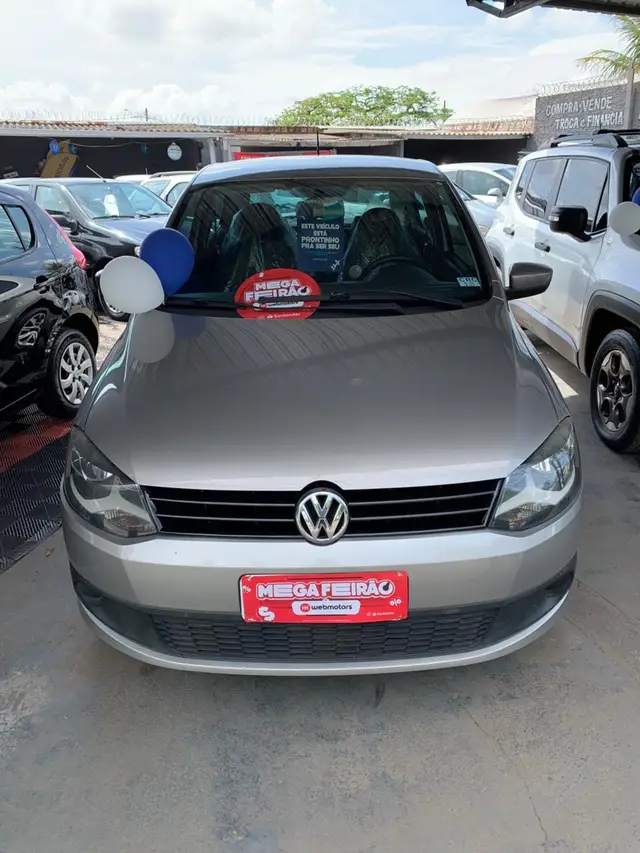 Carro Volkswagen Fox 2011 1.0 8V (Flex) 2p