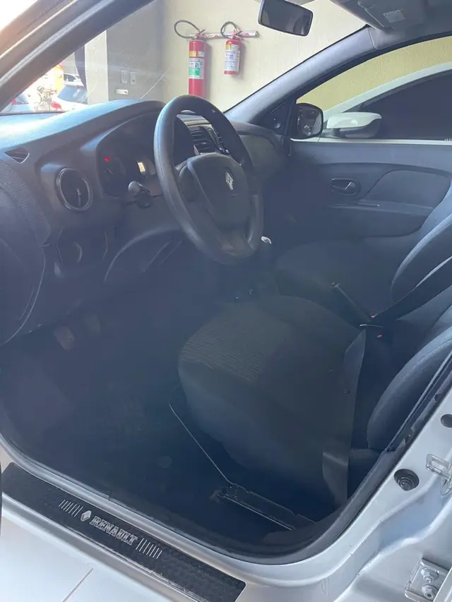 Carro Renault Sandero 2018 Authentique 1.0 12V SCe (Flex)