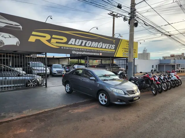 Carro Toyota Corolla 2011 Sedan XLi 1.8 16V (flex)